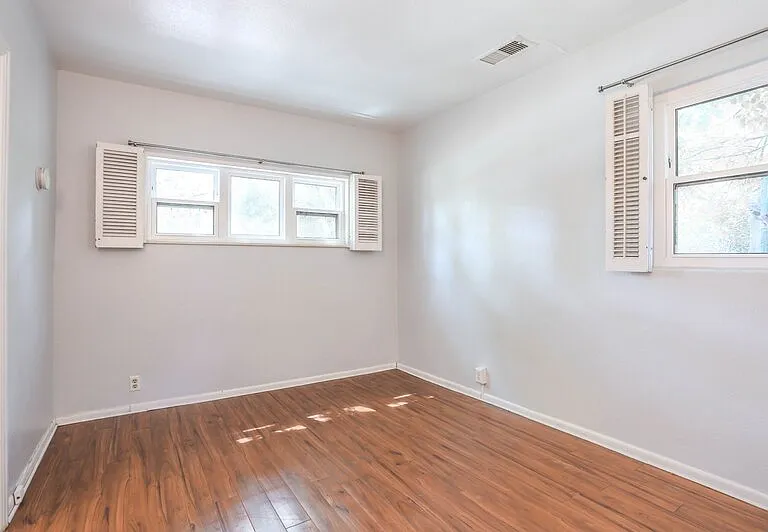 1254 Dahlia St — Photo 10