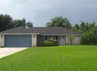1819 Sand Trap Ct, Sebring, FL 33872