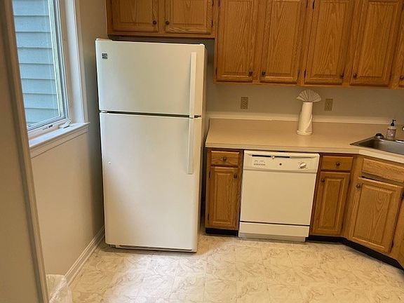 4th image of 645 Oakland Hills Dr APT 2A