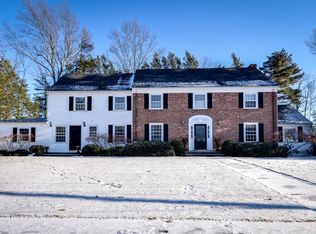37 Swarthmore Rd, Wellesley, MA 02482