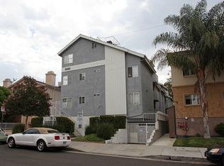 8806 Etiwanda Ave, Northridge, CA 91325
