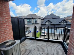 3305 6th Line, Oakville, ON L6H0Z6