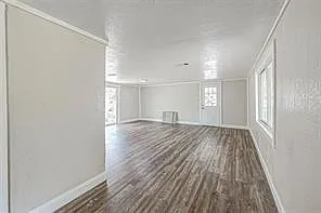 10694 Pine St — Photo 11