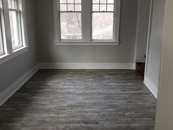 3rd image of 706 Broadway St #7