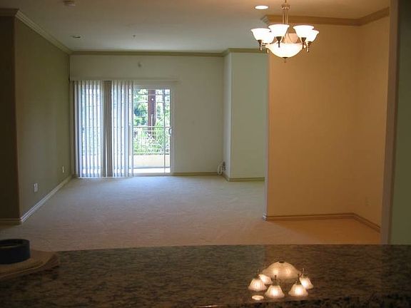 4th image of 10715 Camarillo St Unit 209
