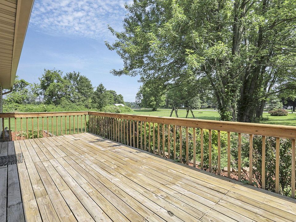 4580 Lock Rd, Centerburg, OH 43011 | Zillow