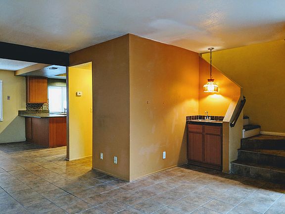 5th image of 10451 Mulhall St Unit 19
