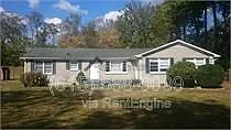 Building Photo - 200 Sharon Cir #B