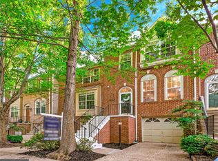 2408 Hay Rake Ct, Herndon, VA 20171