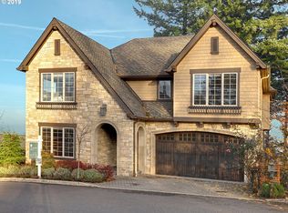 4522 SW Council Crest Dr, Portland, OR 97239