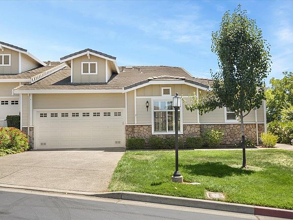 2nd image of 9027 Village View Dr