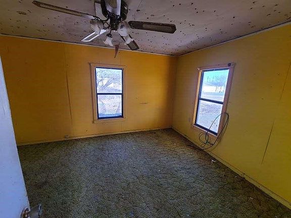 4th image of 503 N Electra St