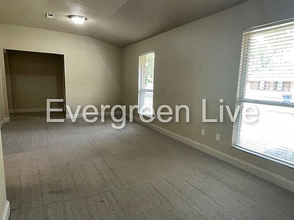 5th image of 111 Barnsbury Ct