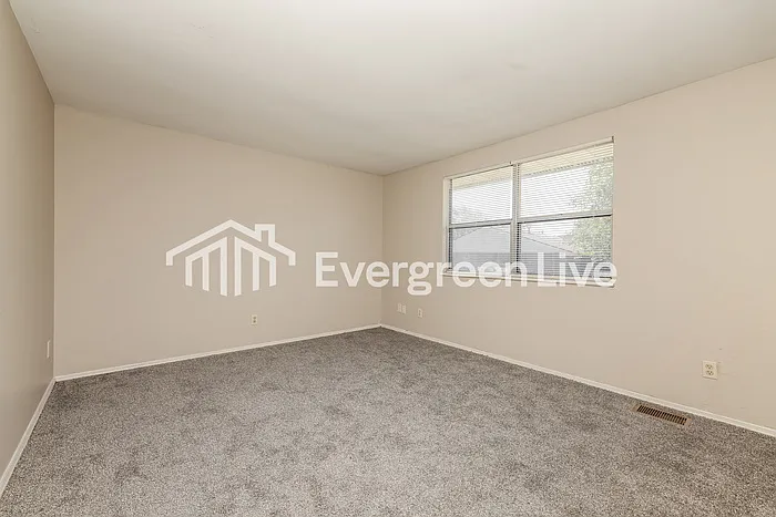 7539 Mount Hood Dr — Photo 11