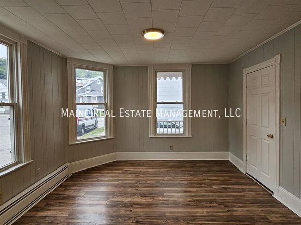 31 Pine St UNIT 2