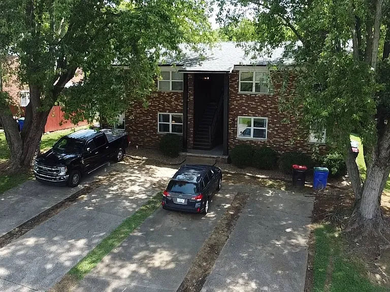 609 Cypress St #609 — Photo 23