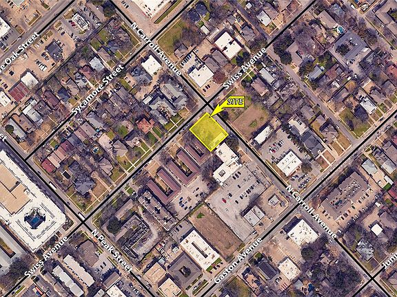 2nd image of 4422 Swiss Ave