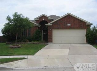 2300 Spruce Springs Way, Fort Worth, TX 76177