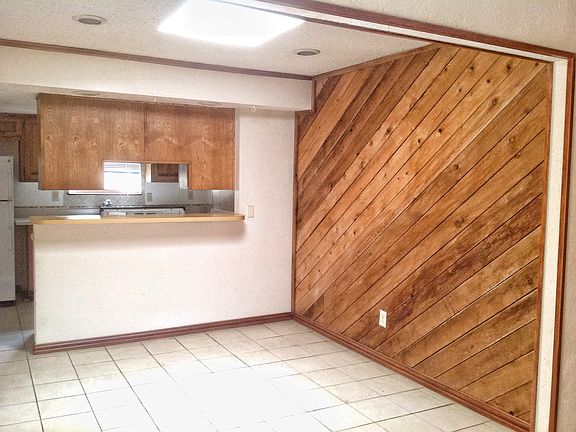 4th image of 5102 Shoregate Dr