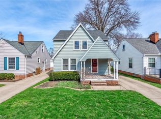19464 Shoreland Ave, Rocky River, OH 44116