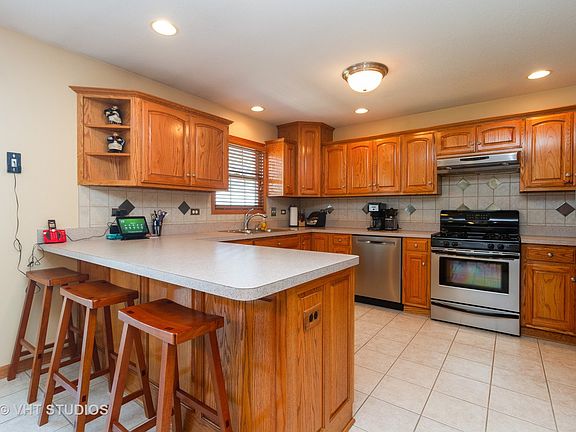 4th image of 1435 E Cap Cir