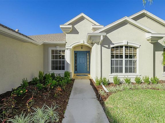 4th image of 4920 Luster Leaf Ln