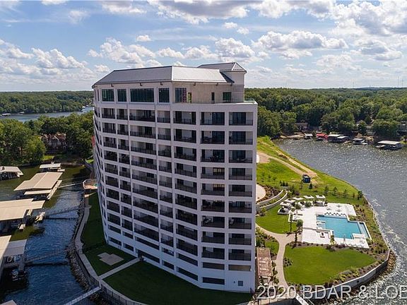 2nd image of 166 Captiva Dr #5A