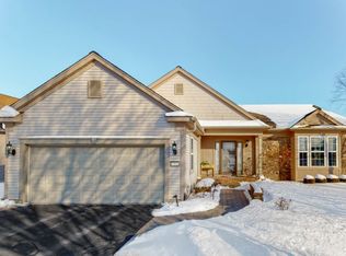 13120 Vineyard Dr, Huntley, IL 60142