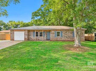 421 Cedar Ct, Foley, AL 36535