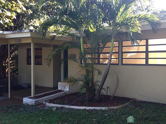 3rd image of 1406 NW 7th Ter
