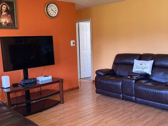 5th image of 1295 Bamburg Ct Unit C