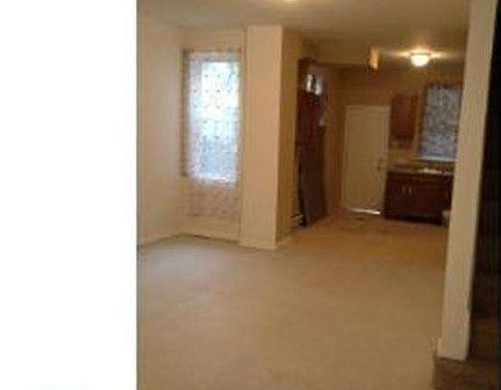 4th image of 3840 N Darien St