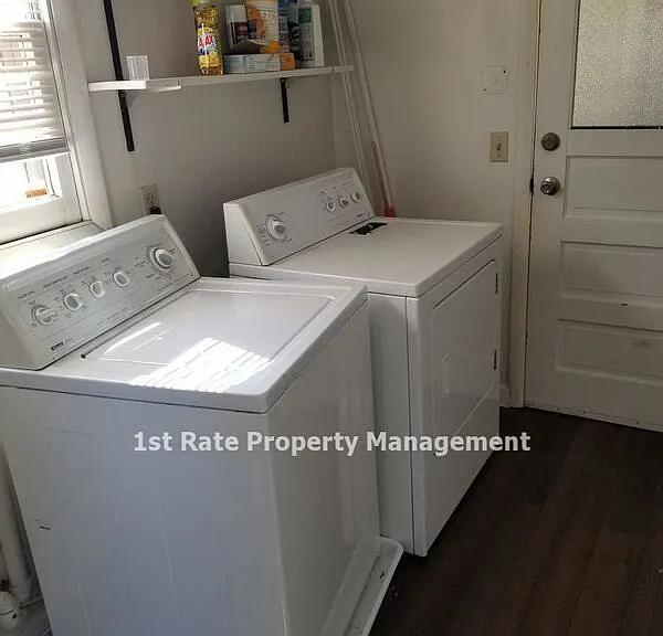 1816 W State St #4 — Photo 12
