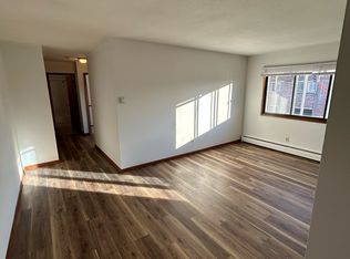 3826 Stinson Blvd NE APT 301, Minneapolis, MN 55421