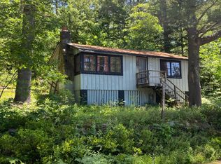 93 Lakeview Rd, Boothbay Harbor, ME 04538