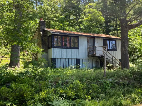 93 Lakeview Road, Boothbay Harbor, ME 04538