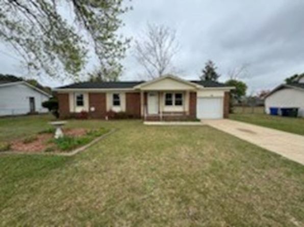 5627 Carson Dr