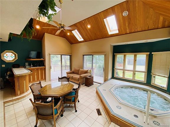 5th image of 6140 Marriet Ct