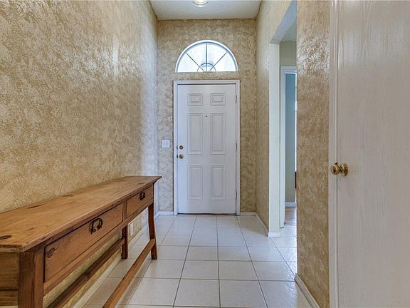5th image of 2605 Lonesome Oak Dr