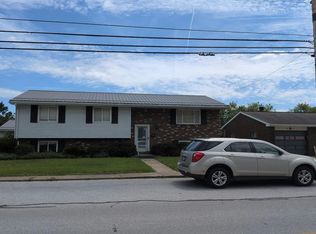 606 Market St, Yorkville, OH 43971