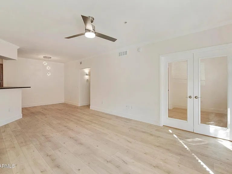 15095 N Thompson Peak Pkwy #1002 — Photo 9
