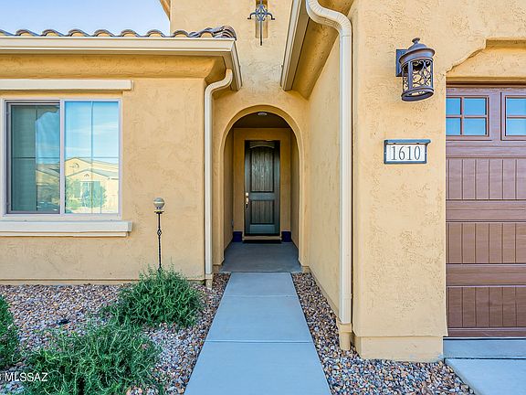 5th image of 1610 E Horned Lark Dr