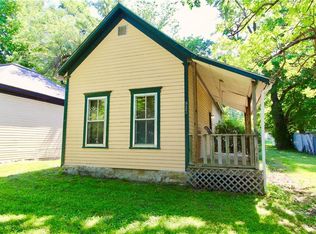 923 N Cedar St, Ottawa, KS 66067