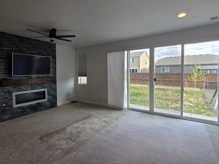 25606 E Bayaud Ave — Photo 12