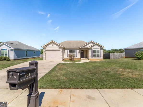402 Tug Ct, Warner Robins, GA 31088