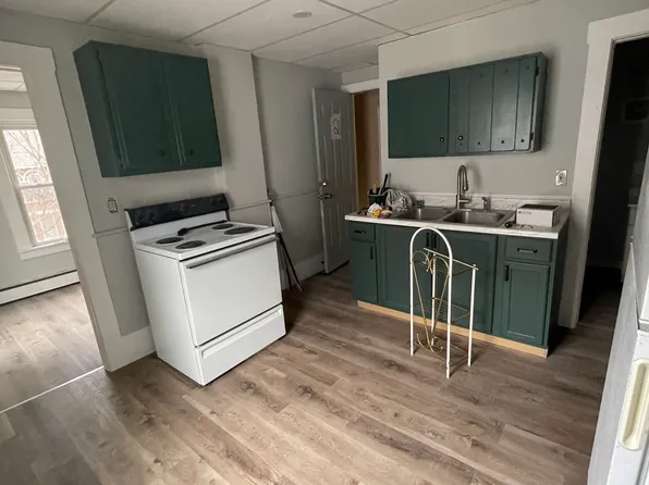 234 State St #2, Rutland, VT 05701