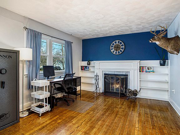 3rd image of 117 Taft St