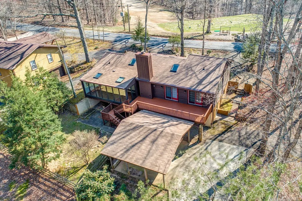 1818 Little Pine Mountain Rd photo 1