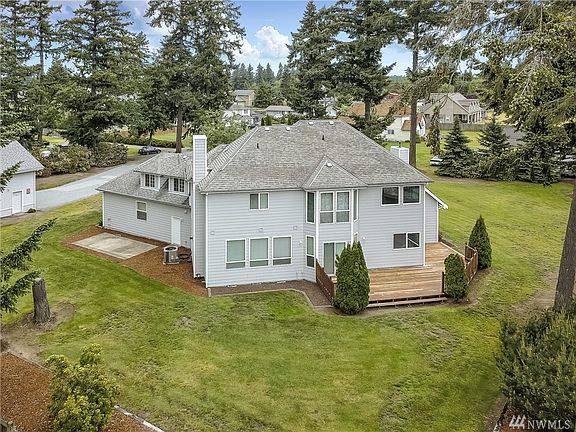3rd image of 2014 183rd Street Ct E