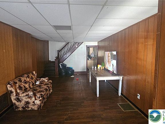 3rd image of 440 N 4th St